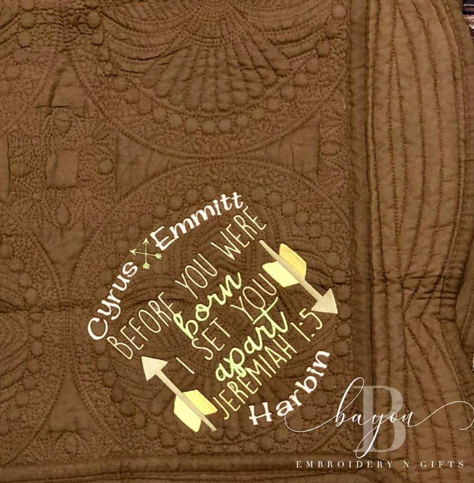 Heirloom baby quilt/throw quilt/lap quilt 003